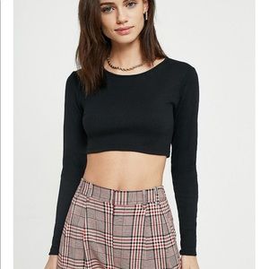 UO Super Cropped Ribbed Long Sleeve Black T-Shirt